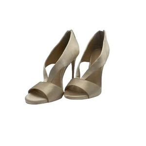 Vince Camuto Gold Satin Peep-Toe Stilettos Size 7.5 LIKE NEW